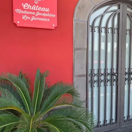 Διαμέρισμα Chateau Les Jumeaux *