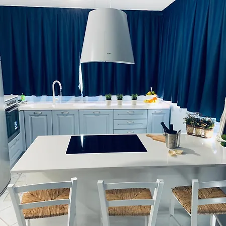 Chateau Les Jumeaux Pompei