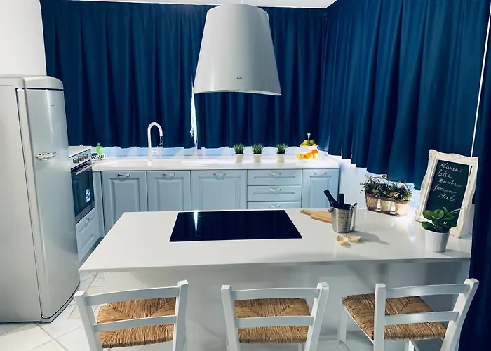 Chateau Les Jumeaux Pompei